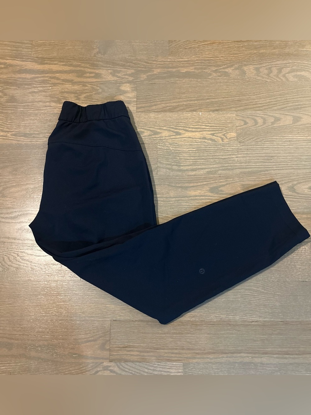 Lululemon On The Fly Pants Size 8 Navy Blue